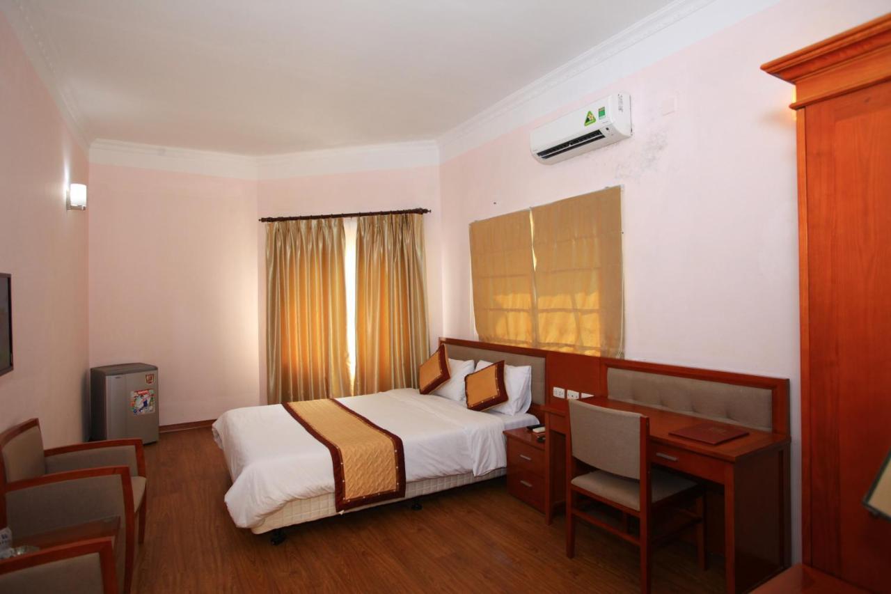 ATS Hotel Hanoi Buitenkant foto